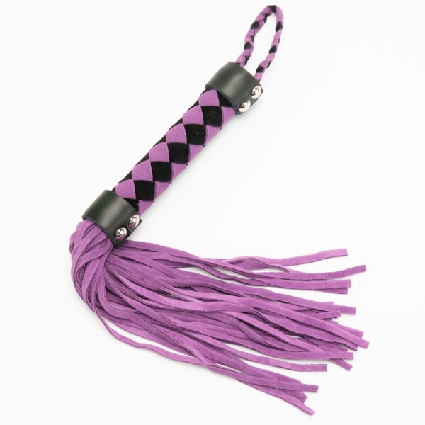 W203 - Checkered Handle Leather Whip - 38cm - Image 2