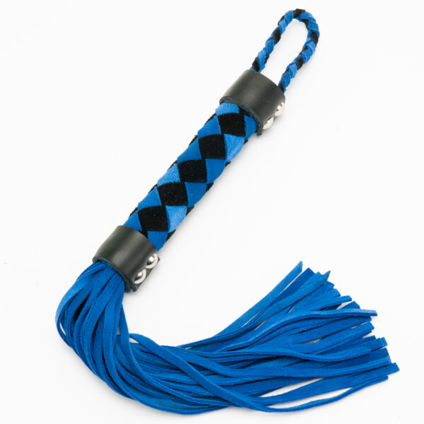 W203 - Checkered Handle Leather Whip - 38cm - Image 3