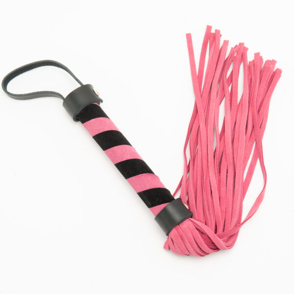 W201 - Leather Whip - Barber Shop Handle - 38cm - Image 3