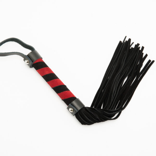 W201 - Leather Whip - Barber Shop Handle - 38cm - Image 4