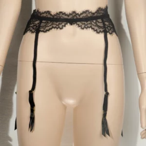 855 - Lace Suspender