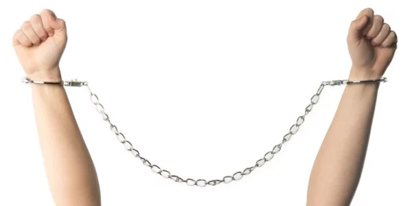 9999 - Metal Handcuffs - Image 4