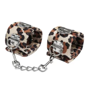 L116 - Leopard Print Cuffs