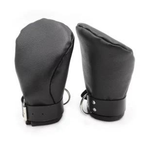 L125 - Leather Bondage Mittens