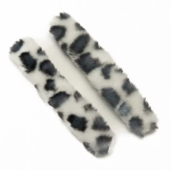 Handcuff Fur - Image 18