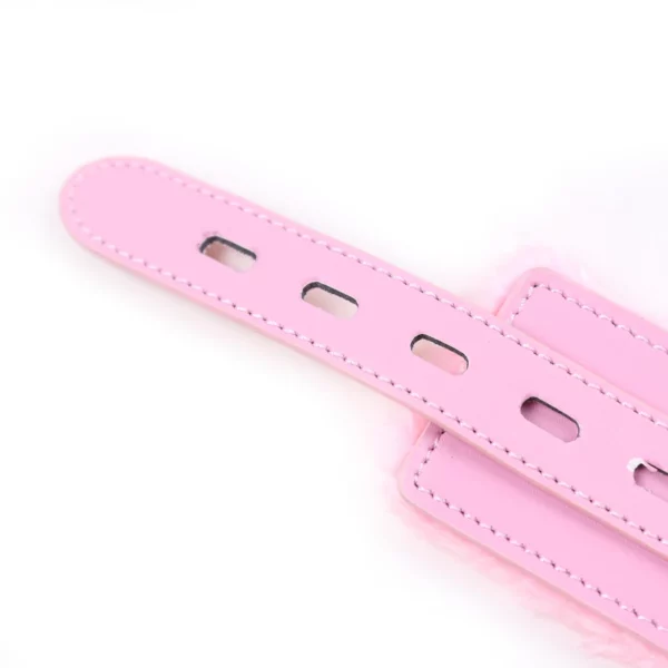 L100 Fluffy Leather Cuffs & Collar - Image 9